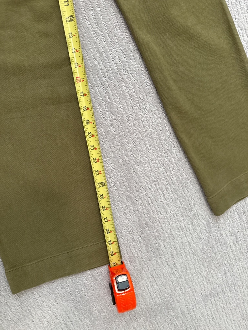 NWOT Faherty Olive Pants - Picture 5 of 5